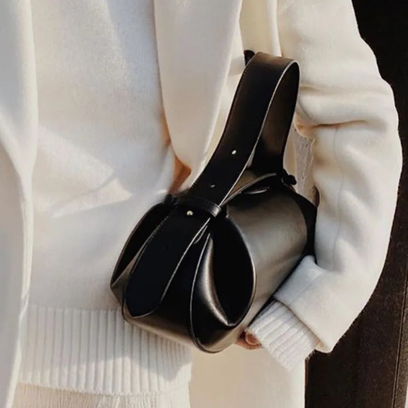 shoulder handbag leather purse