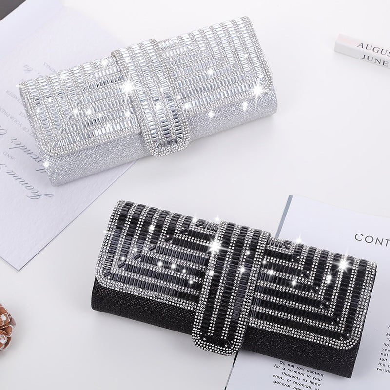 Elegance Women's Clutch Bags, Wallets, and Luxury Evening Purses - Glamourtrendy